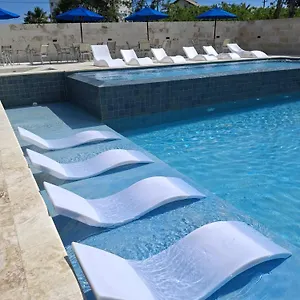 Playa Juan Dolio, Rd-acceso Privado A La Playa Justo Al Frente En 1ra Linea, Areas Sociales, Bbq, Piscina, Gazebos-parqueo-wifi-netflix-al Lado De Minimarket, Restaurantes, Bares, Tiendas, Clubes De Playa, Campos De Golf, Bancos Comerciales Y Mas Apartamento